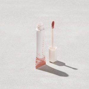 Pro Kiss'r Luscious Lip Balm ?? Latte Lips