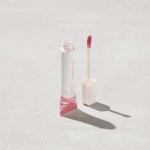 Pro Kiss'r Luscious Lip Balm ?? Pinch Me