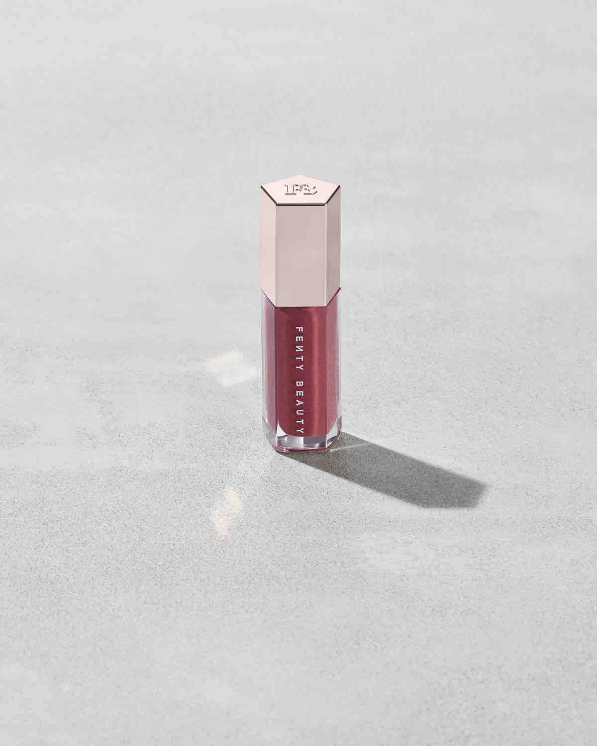Gloss Bomb Universal Lip Luminizer ?? RiRi