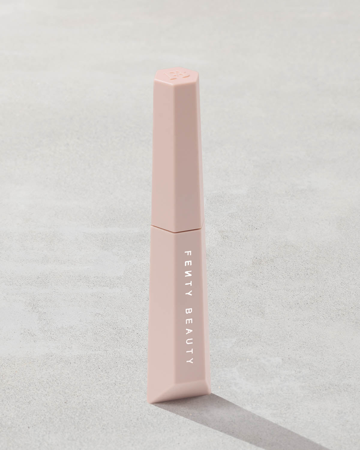 Hella Extra Mascara-Boosting Lash Primer - Image 8