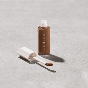 We're Even Hydrating Longwear Concealer ?? 450N