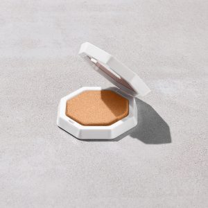 Demi'glow Light-Diffusing Highlighter ?? Loo$e Change