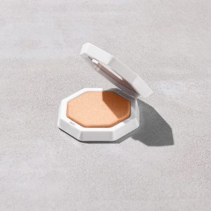Demi'glow Light-Diffusing Highlighter ?? Pretty Purlz