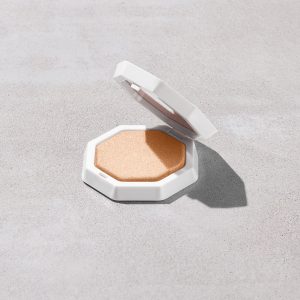 Demi'glow Light-Diffusing Highlighter ?? Prosecco
