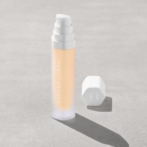 Soft'lit Naturally Luminous Longwear Foundation ?? 140