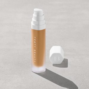 Soft'lit Naturally Luminous Longwear Foundation ?? 335