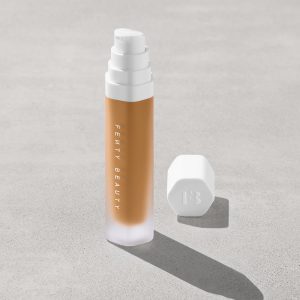 Soft'lit Naturally Luminous Longwear Foundation ?? 345