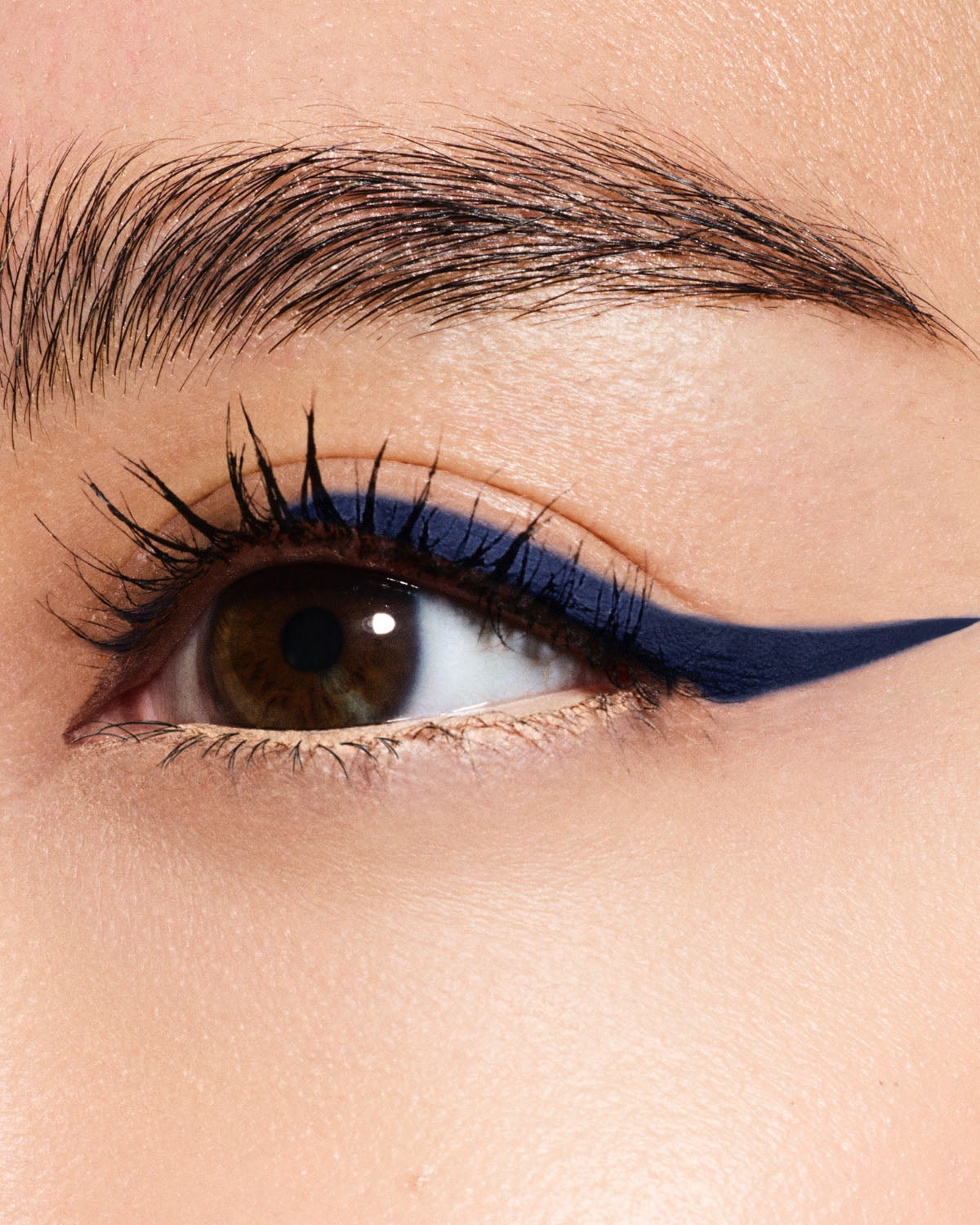 Fine Linez Lash Line-Enhancing Eyeliner ?? Naked Beach - Image 11