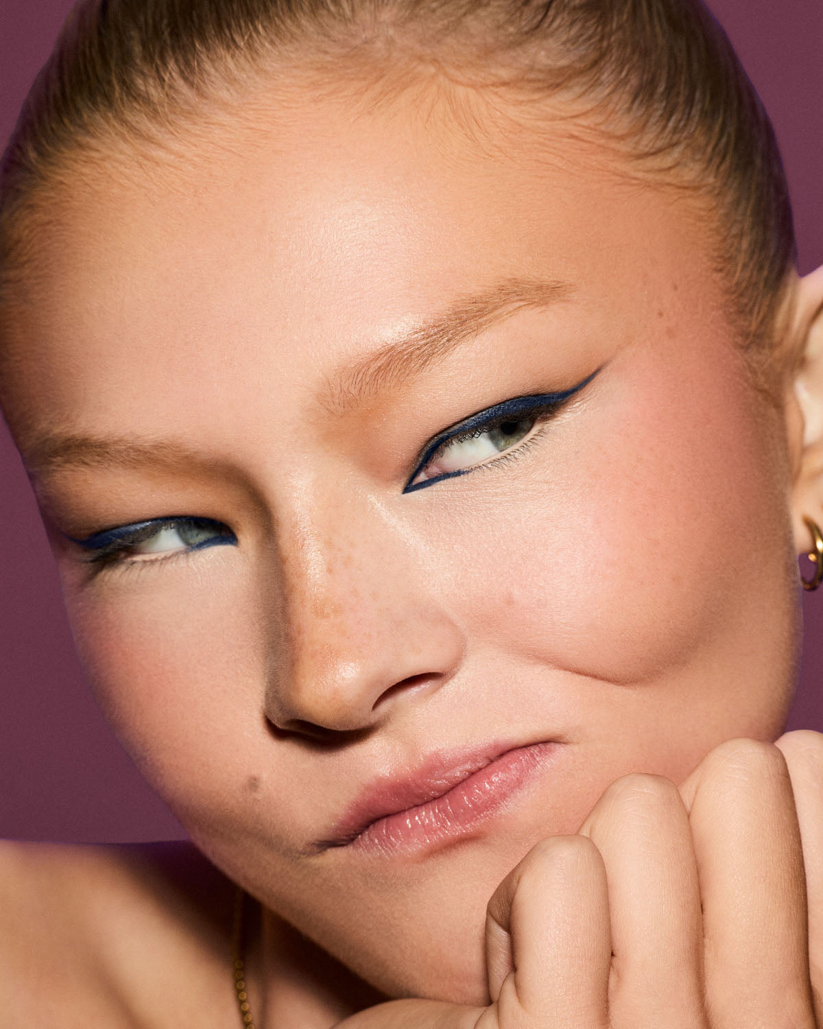 Fine Linez Lash Line-Enhancing Eyeliner ?? The Navy - Image 12