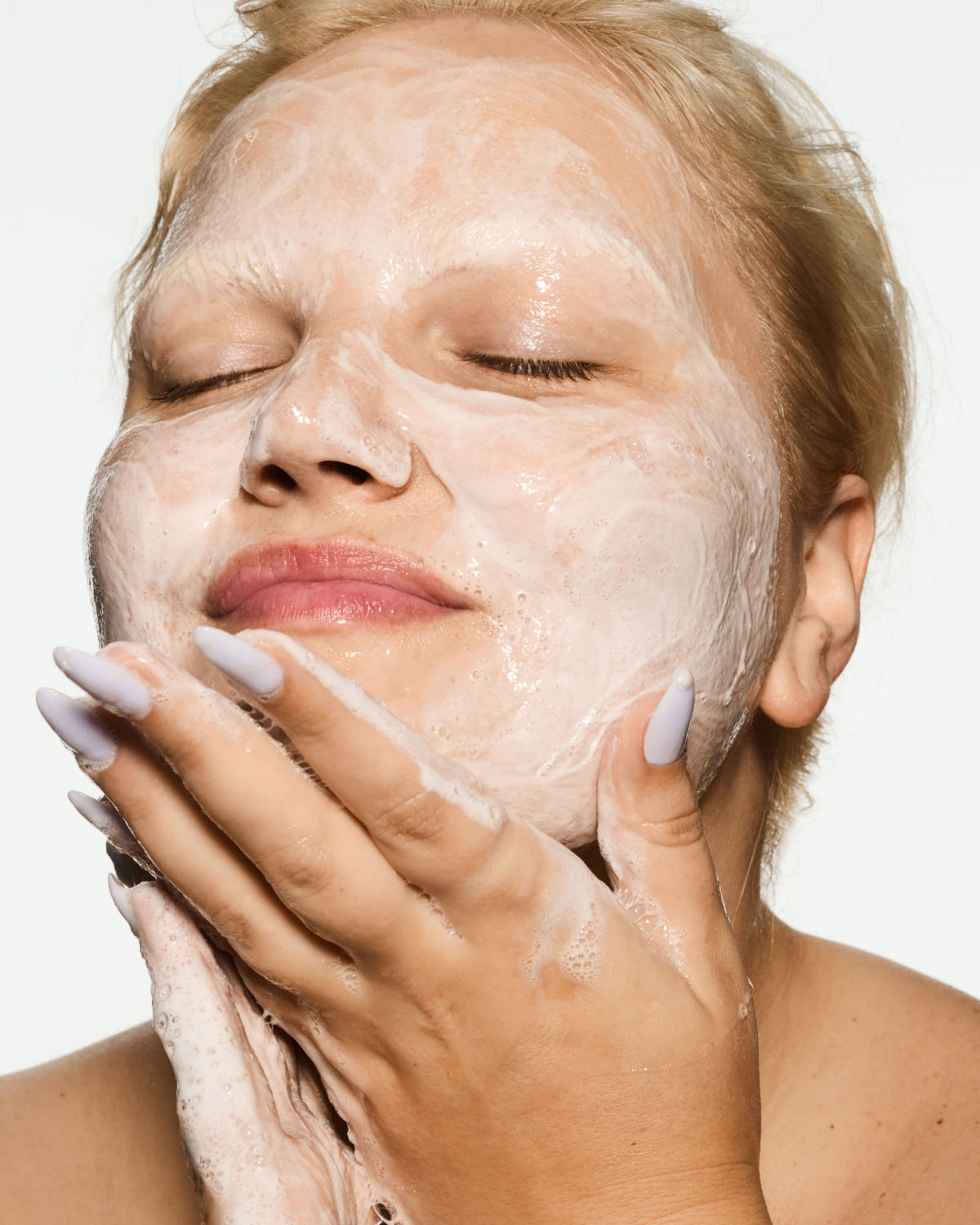 Total Cleans'r Remove-It-All Cleanser with Barbados Cherry - Image 3